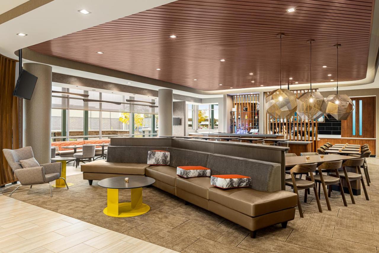Springhill Suites By Marriott Camp Hill Экстерьер фото