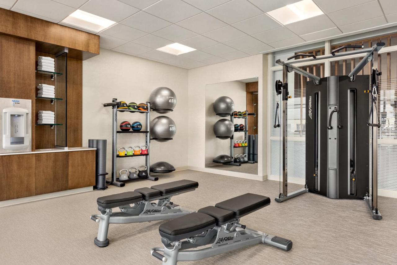Springhill Suites By Marriott Camp Hill Экстерьер фото