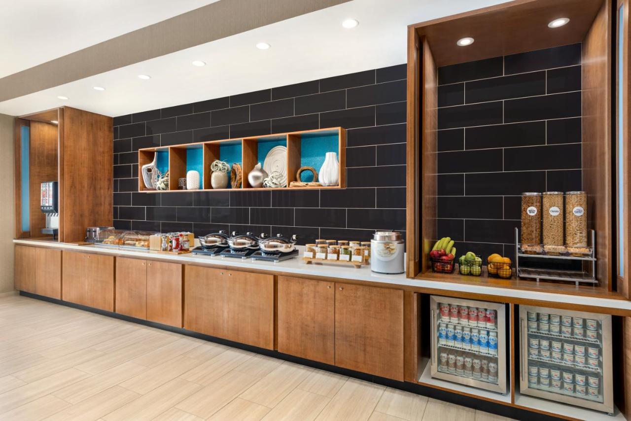 Springhill Suites By Marriott Camp Hill Экстерьер фото