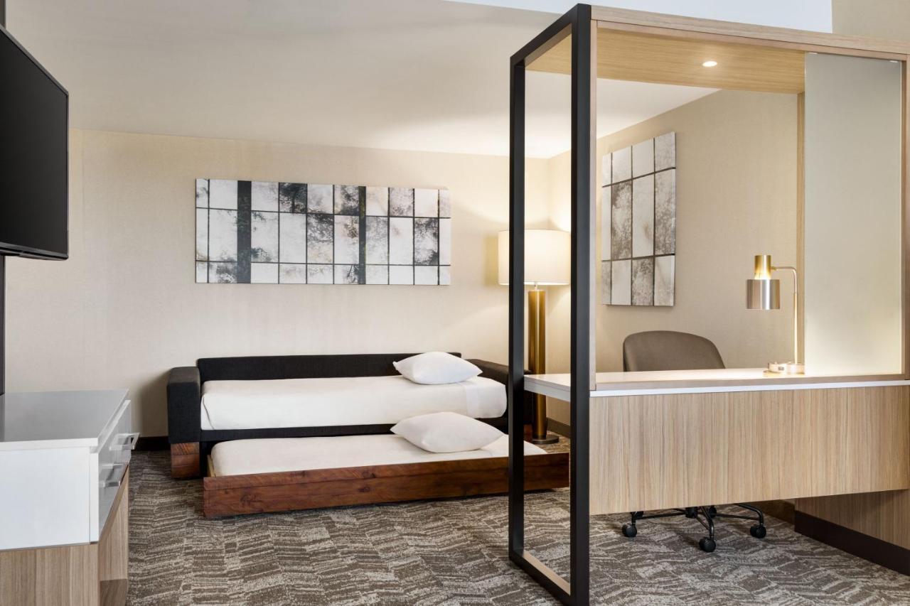 Springhill Suites By Marriott Camp Hill Экстерьер фото