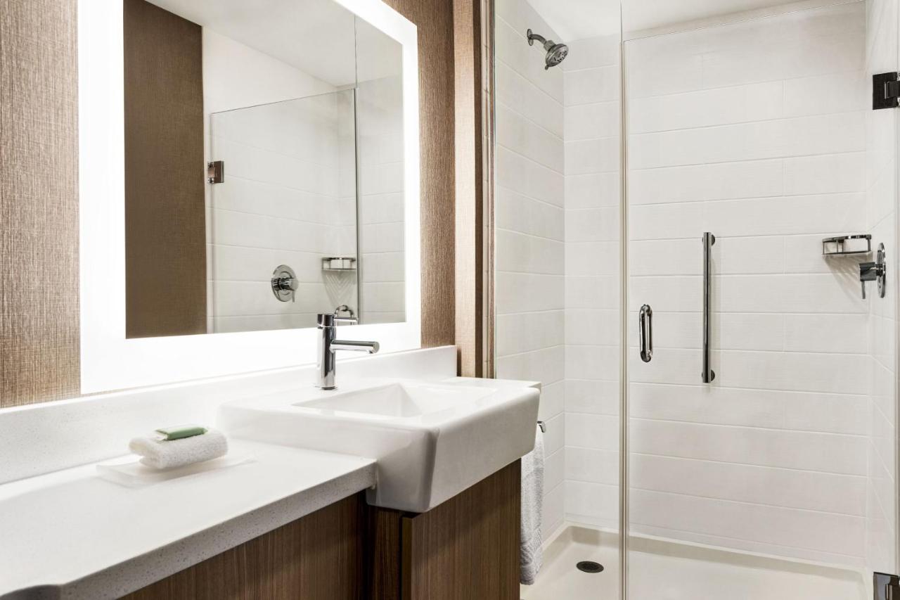 Springhill Suites By Marriott Camp Hill Экстерьер фото